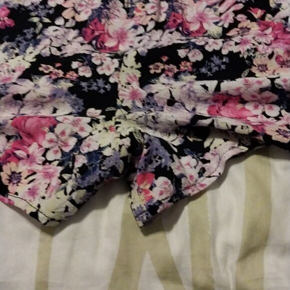 Xhilaration romper Black eyelet tank with elastic waistband Size S/P - Picture 8 of 16